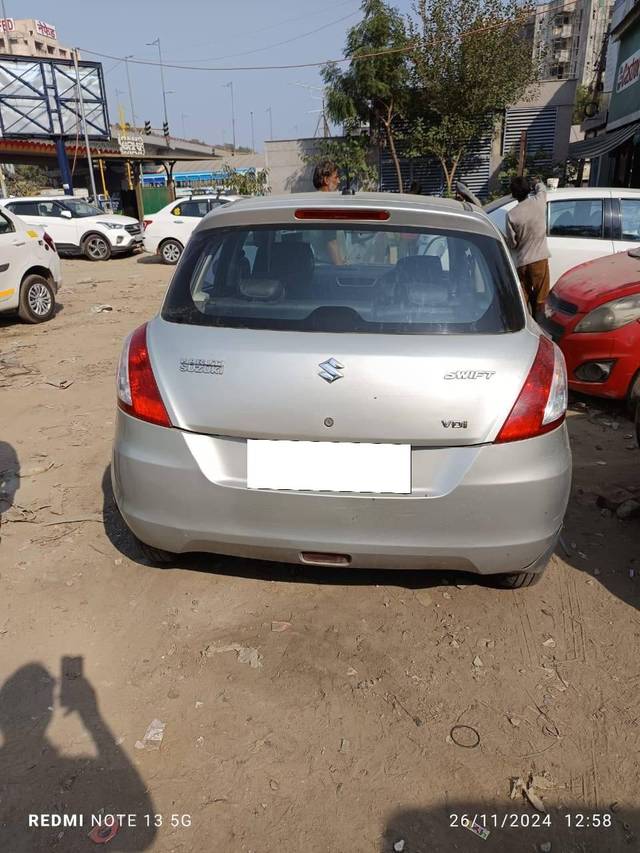 https://images10.gaadi.com/usedcar_image/4239521/original/processed_3bc809d901cd074632f2d11fe38f2c37.jpg?imwidth=6400