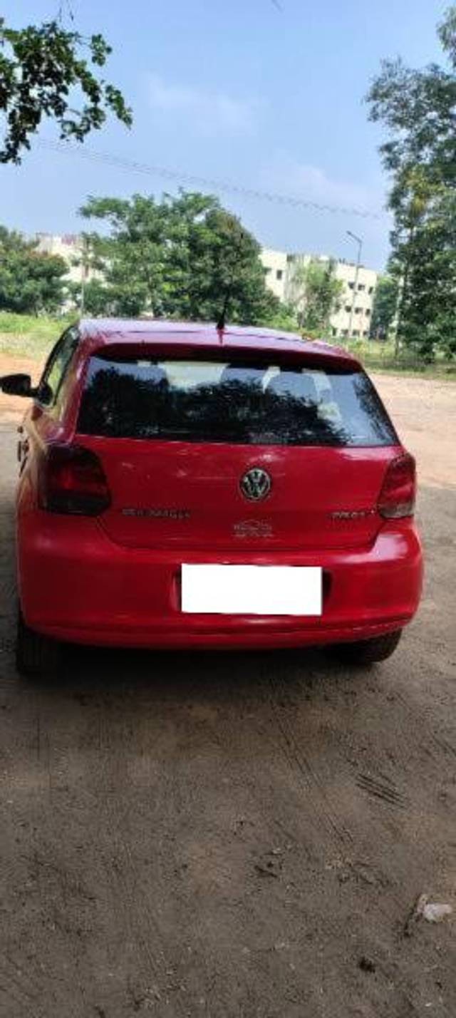 https://images10.gaadi.com/usedcar_image/4239598/original/processed_364e09d3-d75f-481b-b274-1af5af01c791.jpg?imwidth=6401