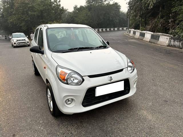 https://images10.gaadi.com/usedcar_image/4239609/original/processed_3c7e0c884ff6126efae34005582e97ef.jpg?imwidth=6400