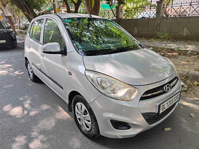 https://images10.gaadi.com/usedcar_image/4239624/original/f88a8620f95edd84d291f71621e27e83.jpg?imwidth=6401