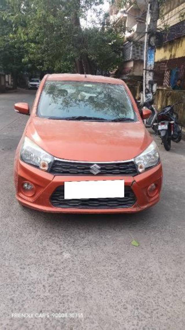 https://images10.gaadi.com/usedcar_image/4239653/original/processed_555e1021-0b01-4b25-9001-4a242b8fdcbb.jpg?imwidth=6400