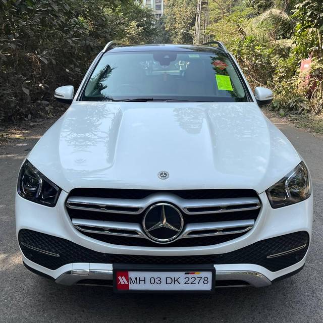 https://images10.gaadi.com/usedcar_image/4239695/original/processed_b76186fab6018467c2c67e8decd9d5d3.jpg?imwidth=6400