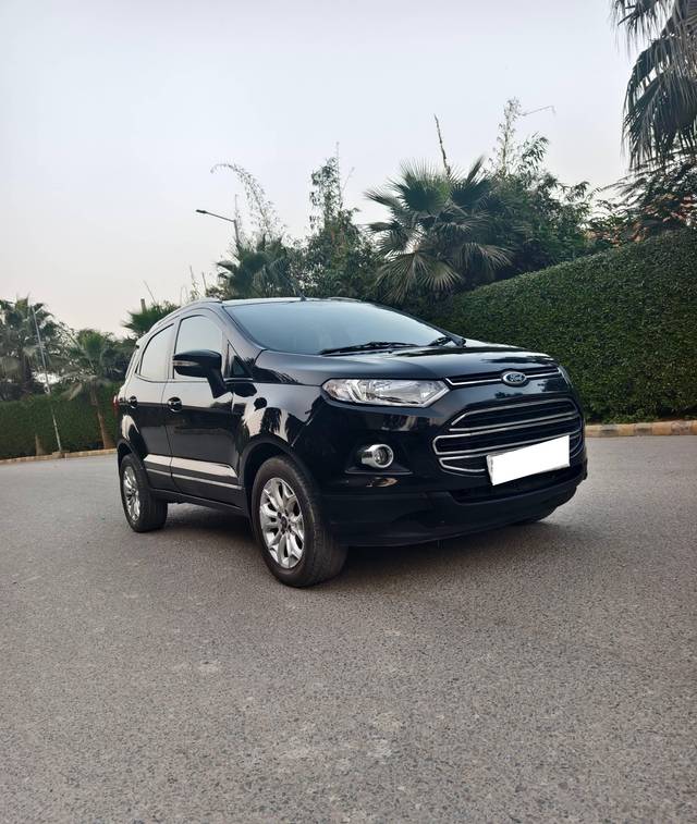 https://images10.gaadi.com/usedcar_image/4239751/original/processed_470e7ef73cd84d38ed64cb30823c12d3.jpg?imwidth=6400