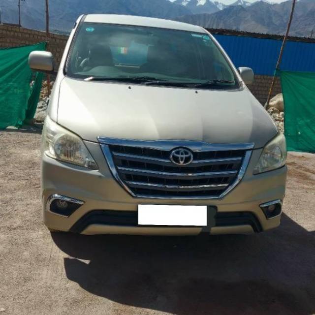 https://images10.gaadi.com/usedcar_image/4239792/original/processed_15d55560-c5cb-47f2-b043-60276f9adf49.jpg?imwidth=6400