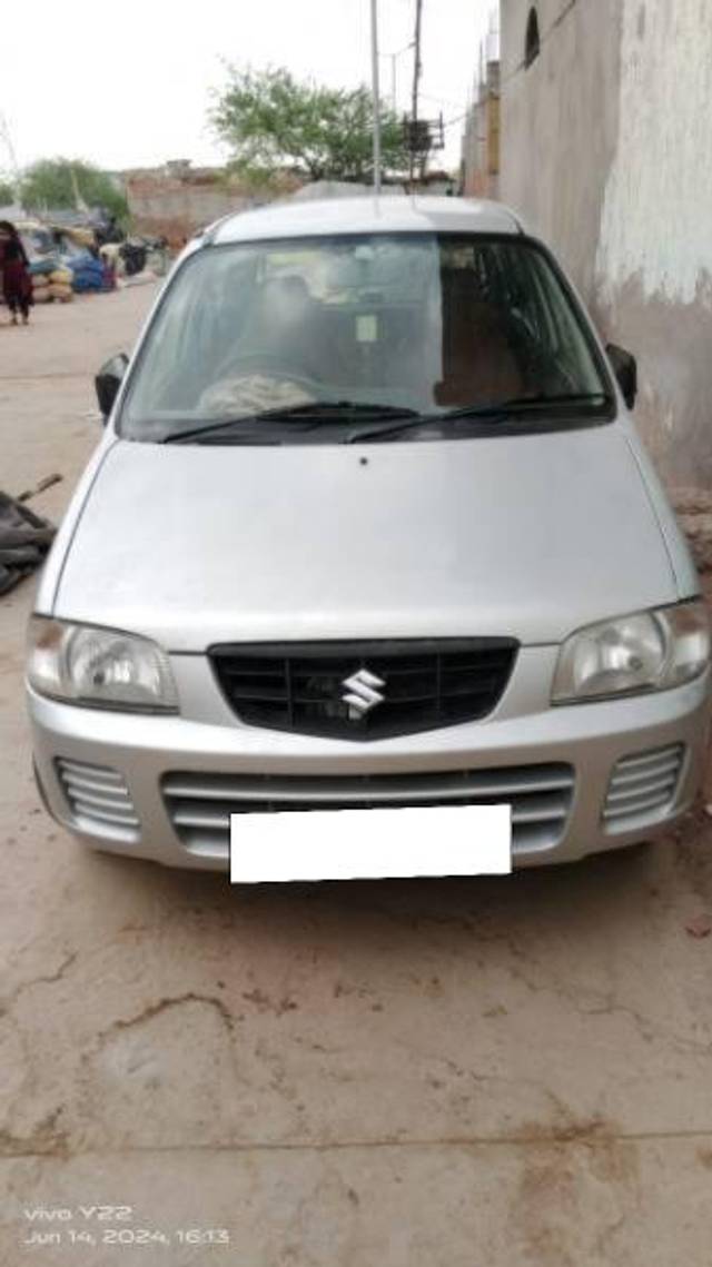 https://images10.gaadi.com/usedcar_image/4239889/original/processed_e4ab120b-1107-4110-94f2-1954f8add81d.jpg?imwidth=6400