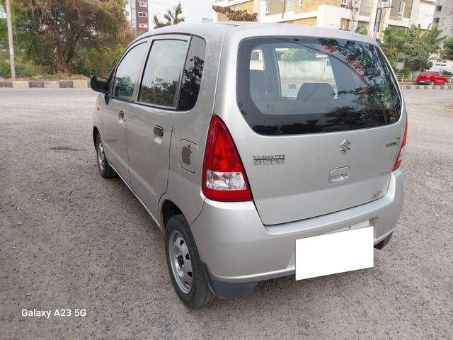 https://images10.gaadi.com/usedcar_image/4239907/original/processed_dafa3ce03416c2181af392f9fa0a98be.jpg?imwidth=6402