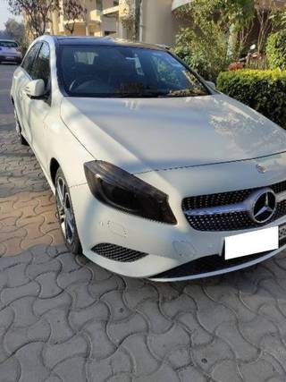 Mercedes-Benz A Class 2013-2015 Mercedes-Benz A Class A180 Sport