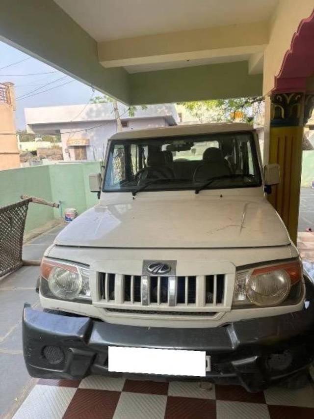 https://images10.gaadi.com/usedcar_image/4240279/original/processed_254b5804-8992-43f2-a197-2c015634e174.jpg?imwidth=6400