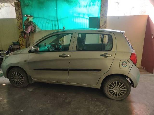 https://images10.gaadi.com/usedcar_image/4240283/original/processed_8d699d80-85bb-4e96-ae41-06dd438618af.jpg?imwidth=6402