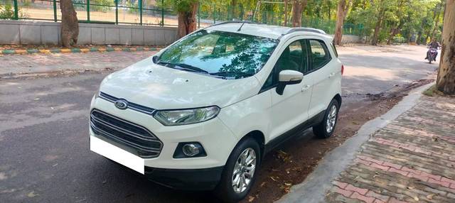 https://images10.gaadi.com/usedcar_image/4240625/original/processed_9bfc19f0103fd9b063f768dfe70c8d56.jpg?imwidth=6400