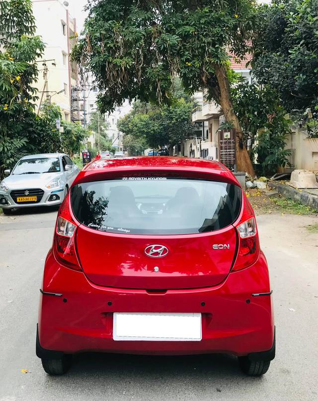 https://images10.gaadi.com/usedcar_image/4240644/original/processed_efda0d72c7985446ecf14ca4e522bf7d.jpeg?imwidth=6402