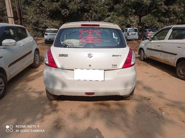 https://images10.gaadi.com/usedcar_image/4240661/original/ea60fc9e17b1badaecbf47905f73e514.jpg?imwidth=6401