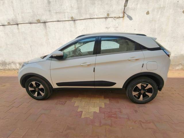 https://images10.gaadi.com/usedcar_image/4240664/original/0e6477e9fb81c23c0c610ebccf6b3b38.jpg?imwidth=6401