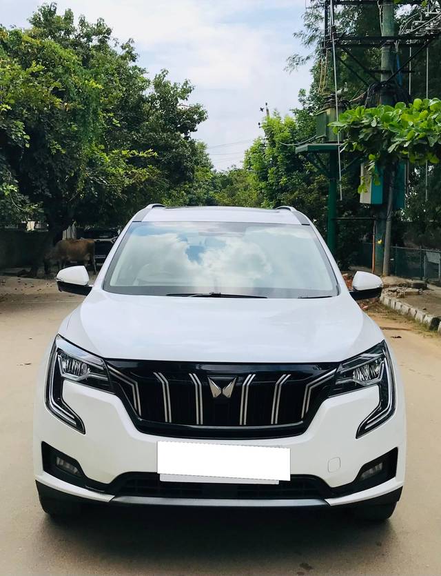 https://images10.gaadi.com/usedcar_image/4240671/original/processed_39371b49bc3874f9e1543bad28d355a4.jpeg?imwidth=6400