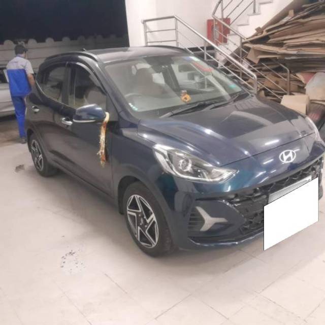 https://images10.gaadi.com/usedcar_image/4240675/original/processed_2d41efba-ceab-456c-a7f9-d675b6c14e6a.jpg?imwidth=6400