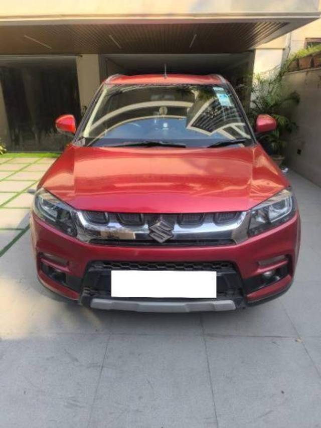 https://images10.gaadi.com/usedcar_image/4240852/original/fe7fdee1ffd7b13e9703ec793330328c.jpeg?imwidth=6402