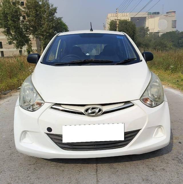 https://images10.gaadi.com/usedcar_image/4240901/original/processed_d6fc15b6b35ec5d80738188c4c3db859.jpg?imwidth=6400