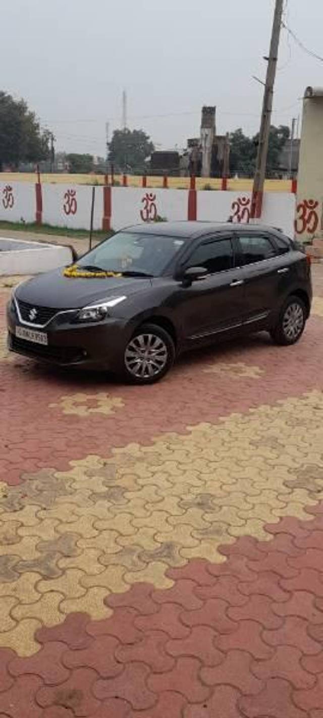 https://images10.gaadi.com/usedcar_image/4240904/original/processed_6f6e3b31-f0b7-4072-94c4-84e811a8ee2a.jpg?imwidth=6400