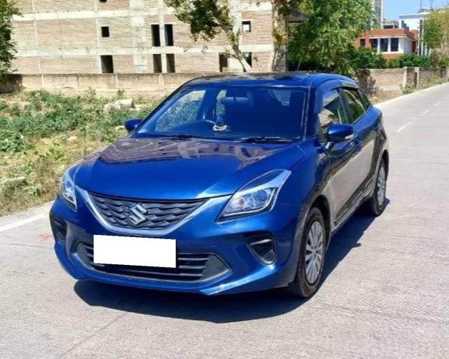 https://images10.gaadi.com/usedcar_image/4240919/original/processed_ca3b9bab31f1c42706d54fcd703215a9.jpg?imwidth=6402