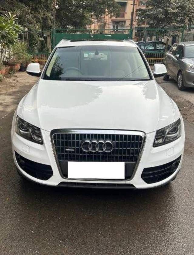 https://images10.gaadi.com/usedcar_image/4240922/original/7bf47470ce7ccaddaa04c2c2498bfc61.jpg?imwidth=6400