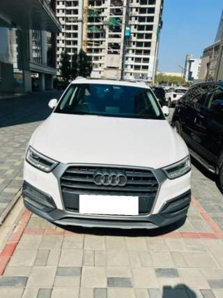 Audi Q3 2015-2020 Audi Q3 30 TFSI Premium FWD