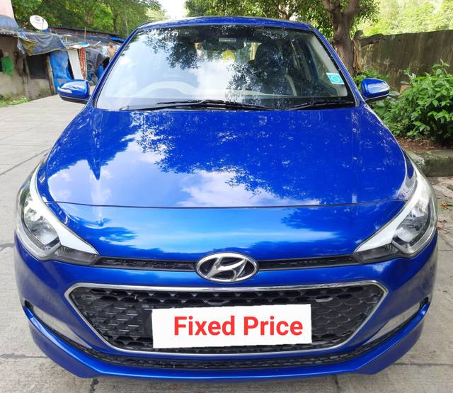 https://images10.gaadi.com/usedcar_image/4241010/original/processed_d9f8d36e5b013ee57cc772141f2a1ea4.jpg?imwidth=6400