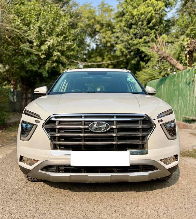 https://images10.gaadi.com/usedcar_image/4241096/original/processed_5196232f008f984b426cea51143cd164.jpg?imwidth=6400