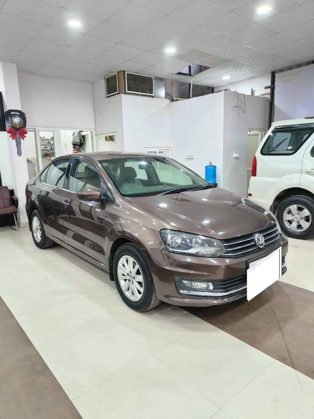 https://images10.gaadi.com/usedcar_image/4241114/original/processed_99520305d3e5359499f387906ab5f2b2.jpg?imwidth=6400