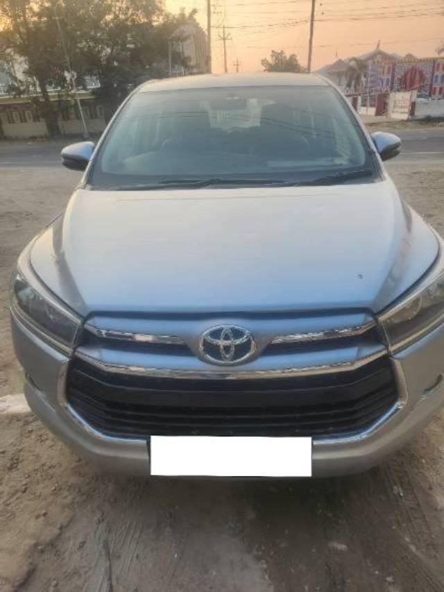 https://images10.gaadi.com/usedcar_image/4241161/original/processed_9f9c6a46-f423-4d84-8904-bab18cc03c87.jpg?imwidth=6400