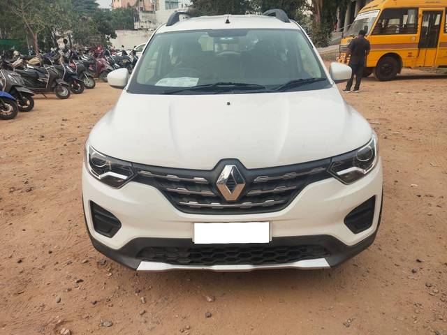 https://images10.gaadi.com/usedcar_image/4241216/original/processed_ffdeabfcdee3b7708845ae5c6b63cab8.jpg?imwidth=6400