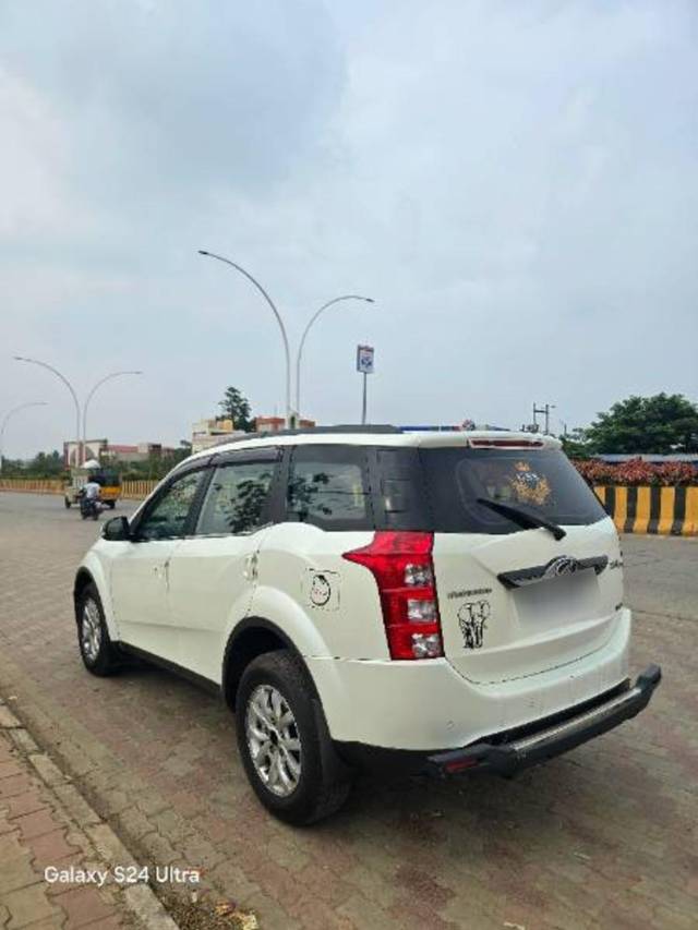 https://images10.gaadi.com/usedcar_image/4241230/original/processed_bfa29308-61cf-4e5f-84b3-d9e103936c11.jpg?imwidth=6402