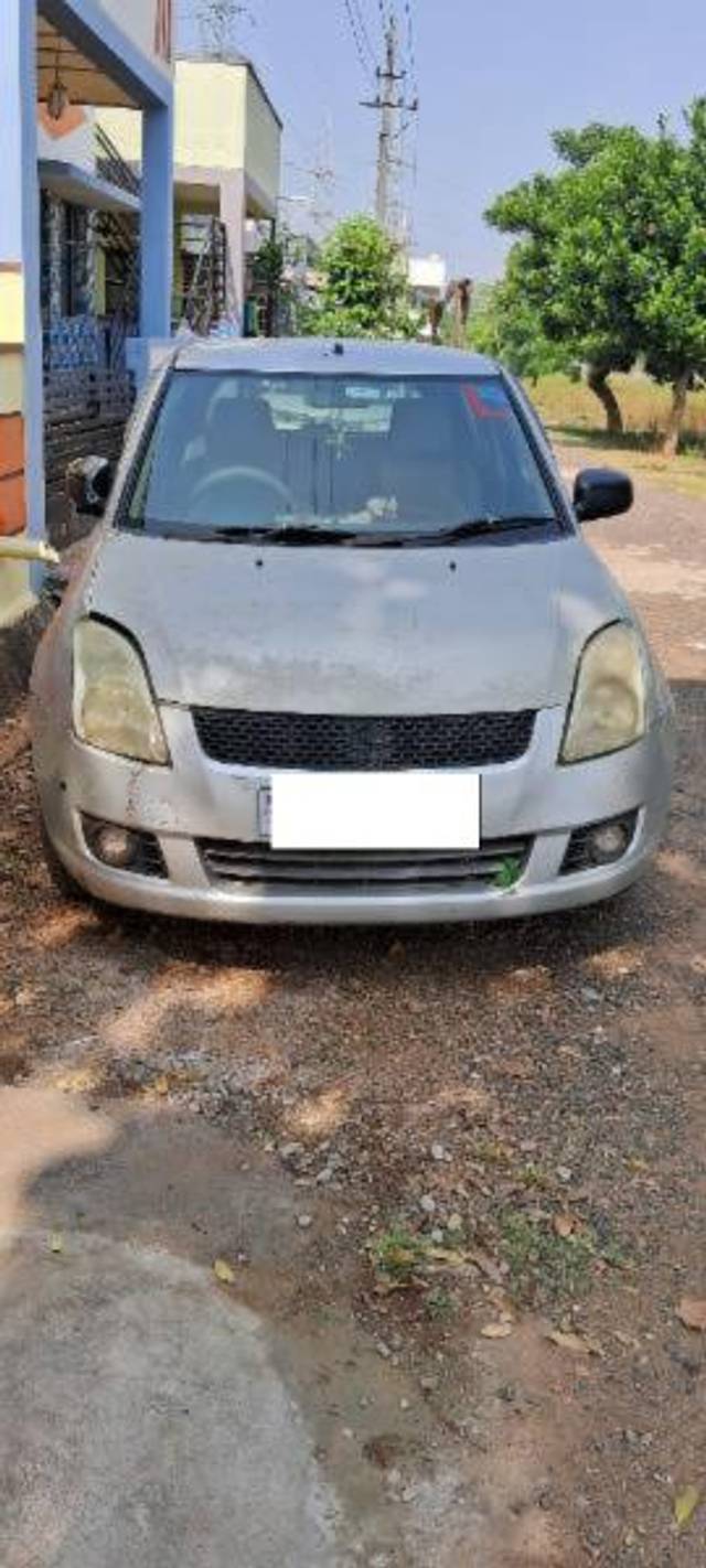 https://images10.gaadi.com/usedcar_image/4241274/original/processed_00d7c291-6ed8-4274-976e-111ae39d26a5.jpg?imwidth=6402