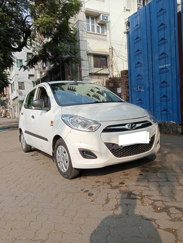 https://images10.gaadi.com/usedcar_image/4241406/original/processed_92d6f3ba8158b4995e1f8f107e579291.jpg?imwidth=6400