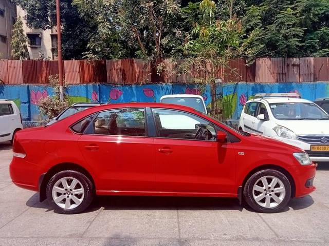 https://images10.gaadi.com/usedcar_image/4241488/original/processed_b5aa67da03b4222834bc978ff179bf01.jpg?imwidth=6401