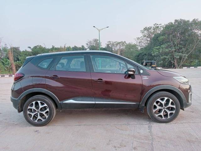 https://images10.gaadi.com/usedcar_image/4241528/original/processed_769e5a0c006715287c11d79827120b79.jpg?imwidth=6401