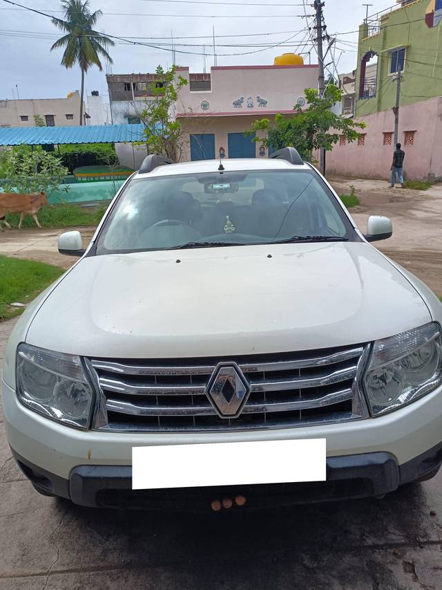 https://images10.gaadi.com/usedcar_image/4241733/original/processed_5ac33a62-c250-4092-9461-89fb2766d681.jpg?imwidth=6400