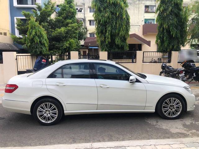 https://images10.gaadi.com/usedcar_image/4241873/original/processed_d23d59cc-2472-4f8f-8619-21b930482b2d.jpeg?imwidth=6401