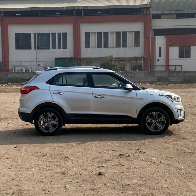 https://images10.gaadi.com/usedcar_image/4242010/original/2a8f5ce5a90714cd8b9a47980f415315.jpg?imwidth=6401