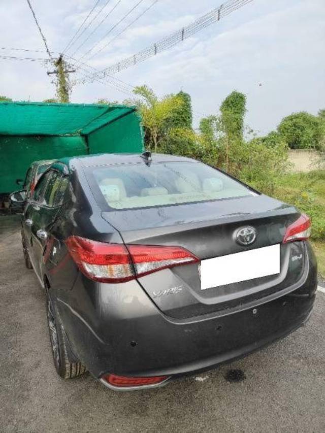 https://images10.gaadi.com/usedcar_image/4242242/original/processed_07e3b29f-aef3-41db-a862-a830a4d14b44.jpg?imwidth=6401