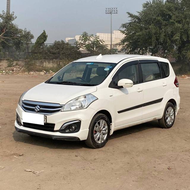 https://images10.gaadi.com/usedcar_image/4242250/original/processed_2ee07d5c62e9db837f56d0d213154020.jpg?imwidth=6400