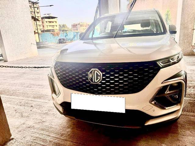 https://images10.gaadi.com/usedcar_image/4242358/original/4d8ac0fbbd88977e18127cfa23ef7ec5.jpeg?imwidth=6400