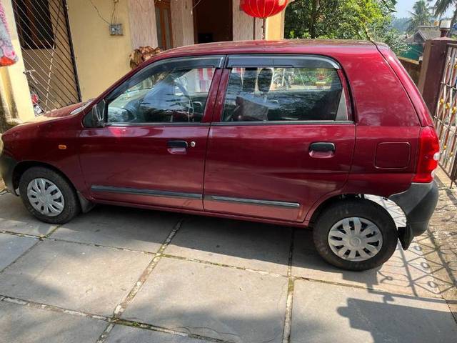 https://images10.gaadi.com/usedcar_image/4242359/original/b5de3303ba6be6d05cc447ec743fb7af.jpg?imwidth=6402