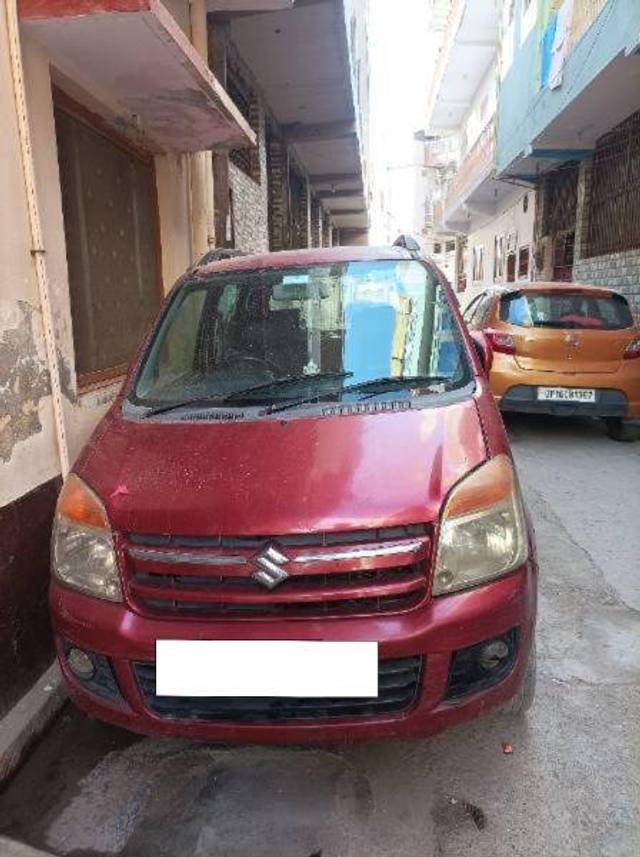 https://images10.gaadi.com/usedcar_image/4242360/original/d126215df47e77f59d24d2928626fb21.jpg?imwidth=6400