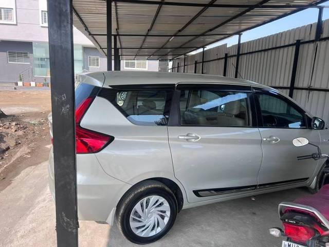 https://images10.gaadi.com/usedcar_image/4242387/original/processed_46dd1783-f275-47f2-8c25-880c76dd7736.jpg?imwidth=6400