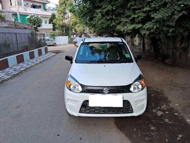 https://images10.gaadi.com/usedcar_image/4242563/original/processed_d091bb7a-cade-4809-a4f6-9e391fd8d3a7.jpg?imwidth=6400