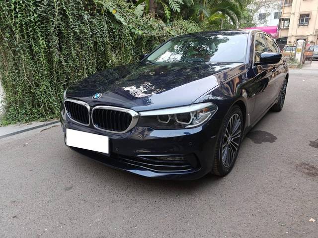 https://images10.gaadi.com/usedcar_image/4242621/original/processed_f882b8bc35f92d8ed1f3d2f8e2b001a0.jpeg?imwidth=6402