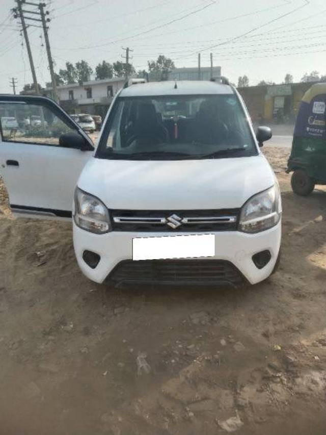 https://images10.gaadi.com/usedcar_image/4242741/original/16c5733121cf304839654a3491eeddb8.jpg?imwidth=6400