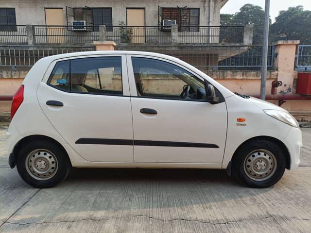 https://images10.gaadi.com/usedcar_image/4242790/original/processed_371bc6746b28f4ef1b6f57f832292165.jpg?imwidth=6401