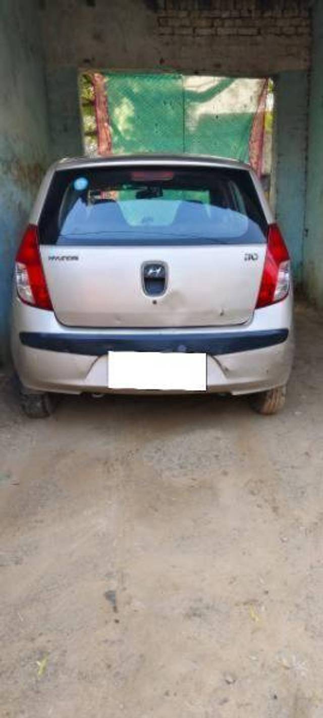 https://images10.gaadi.com/usedcar_image/4242797/original/2575e76eb6db0de195cba657c04cb449.jpg?imwidth=6401