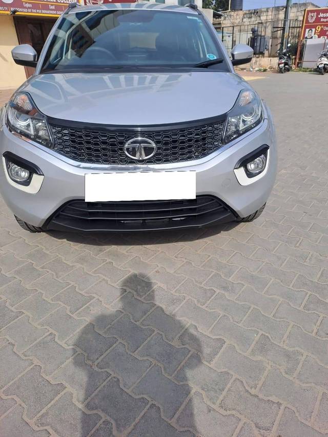 https://images10.gaadi.com/usedcar_image/4242941/original/processed_6889a3ea64aff2a8bc98066d376533c9.jpg?imwidth=6400